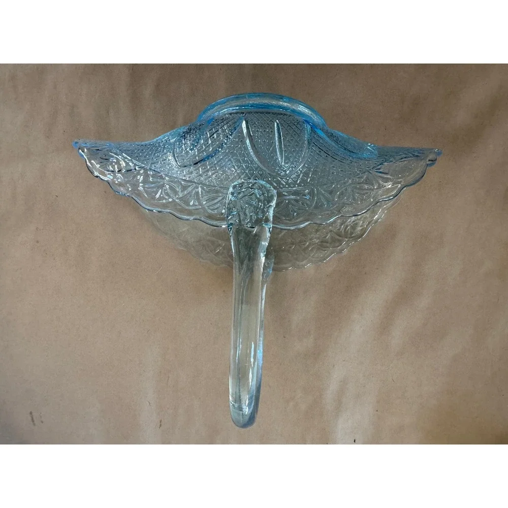 Fenton for Princess House Ice Blue Glass Basket Starburst Scalloped Vintage